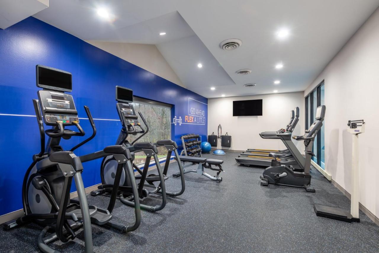 Holiday Inn Express & Suites Wadsworth By Ihg Экстерьер фото