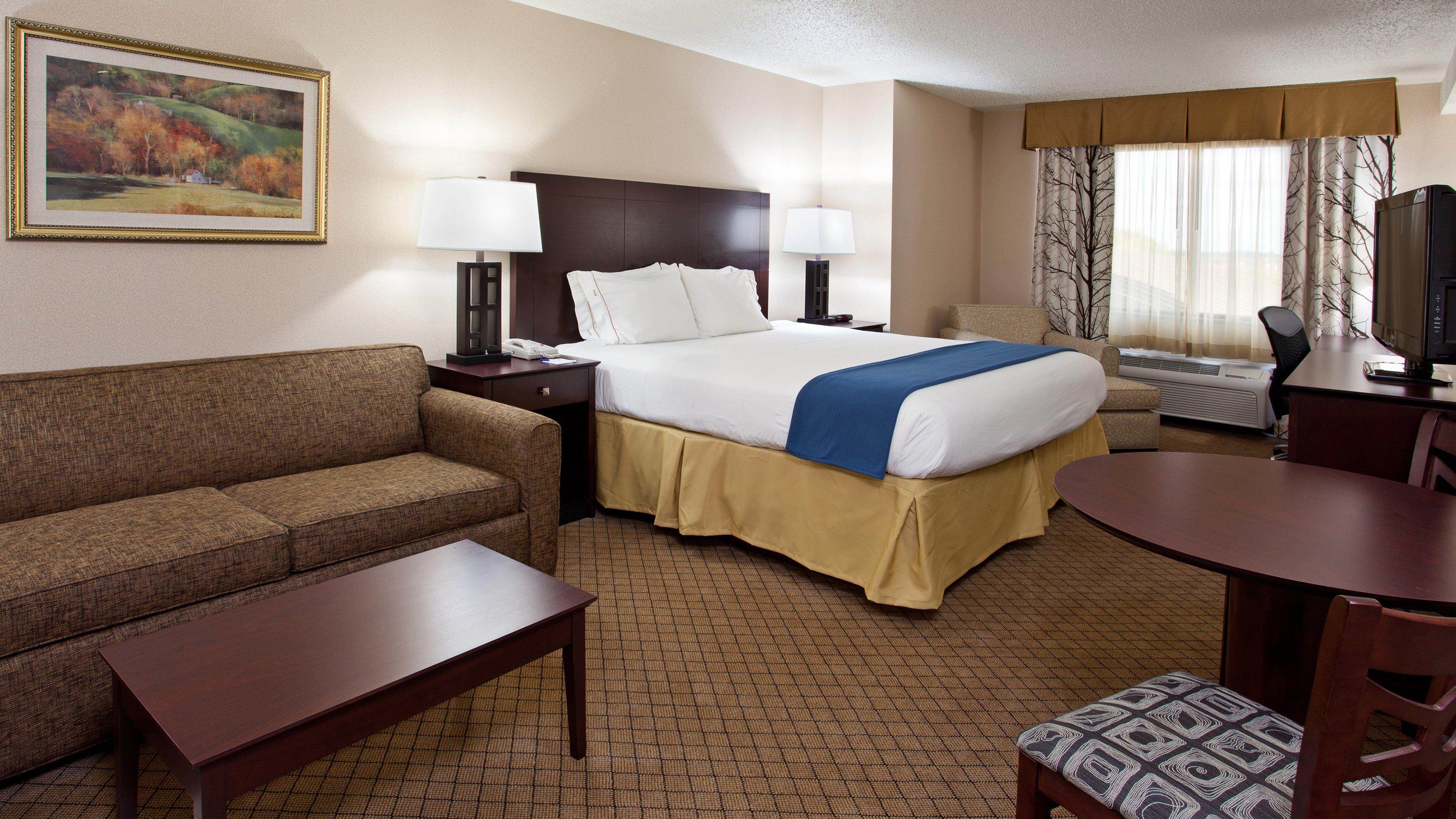 Holiday Inn Express & Suites Wadsworth By Ihg Экстерьер фото