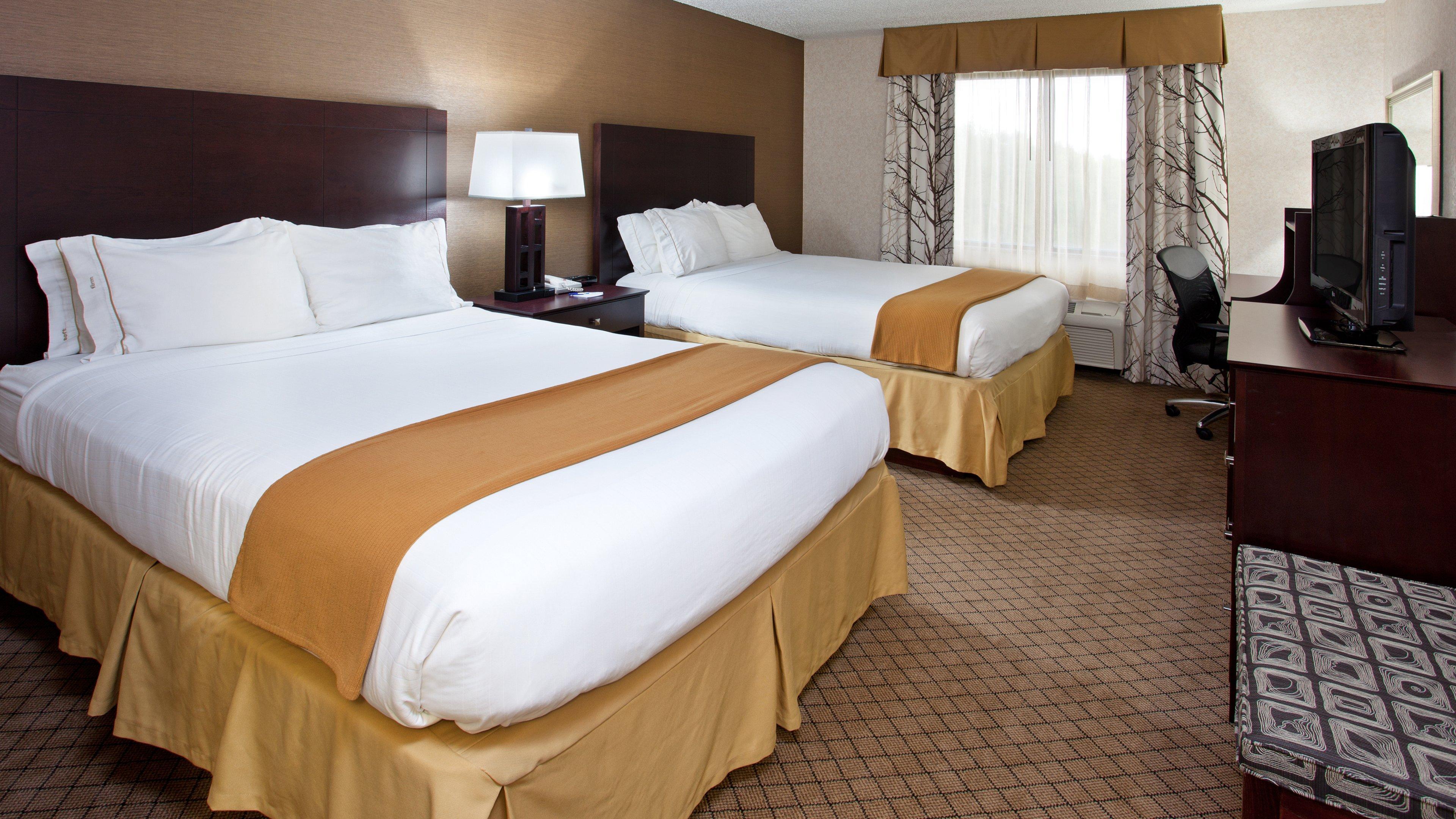 Holiday Inn Express & Suites Wadsworth By Ihg Экстерьер фото