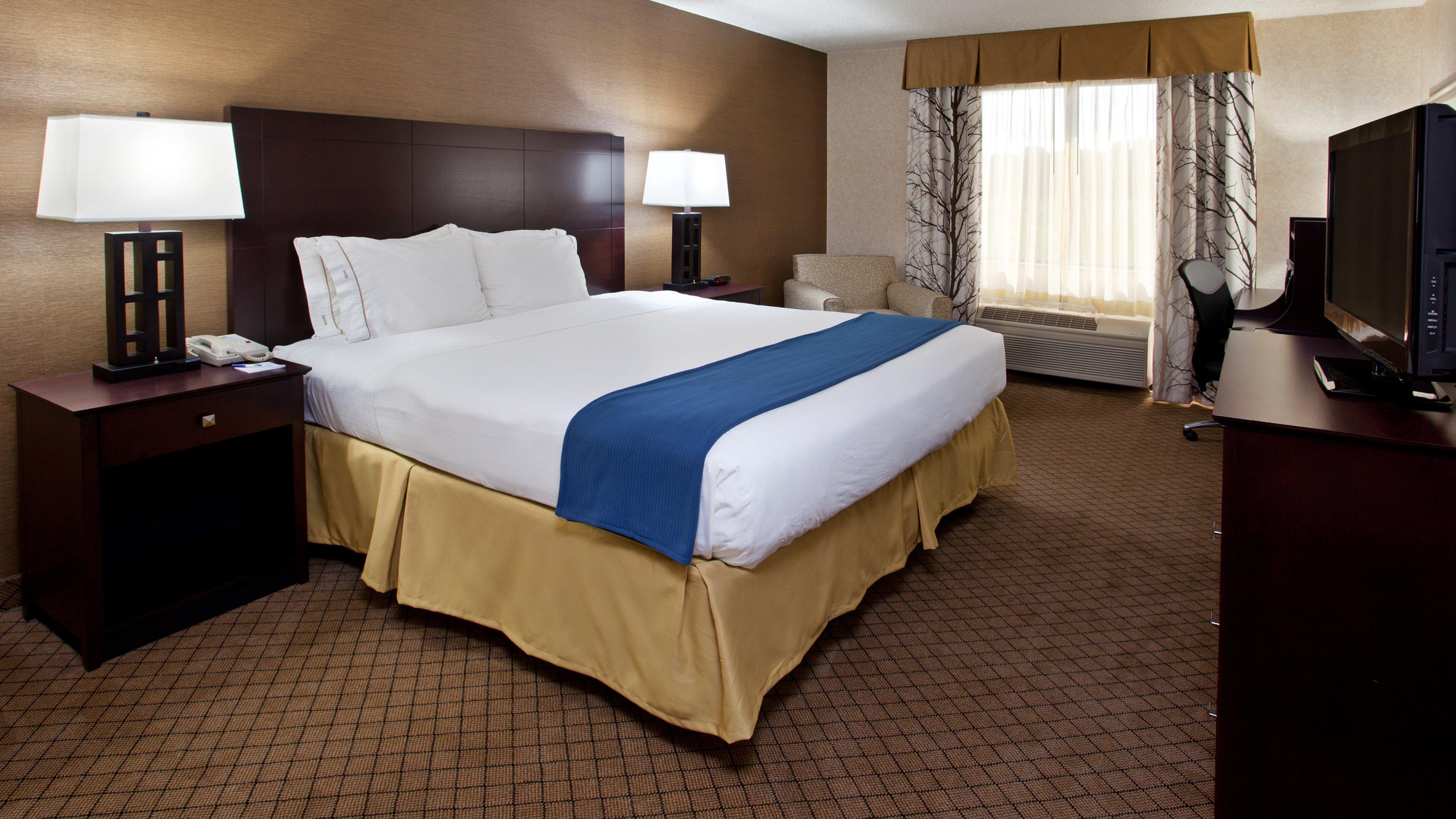 Holiday Inn Express & Suites Wadsworth By Ihg Экстерьер фото