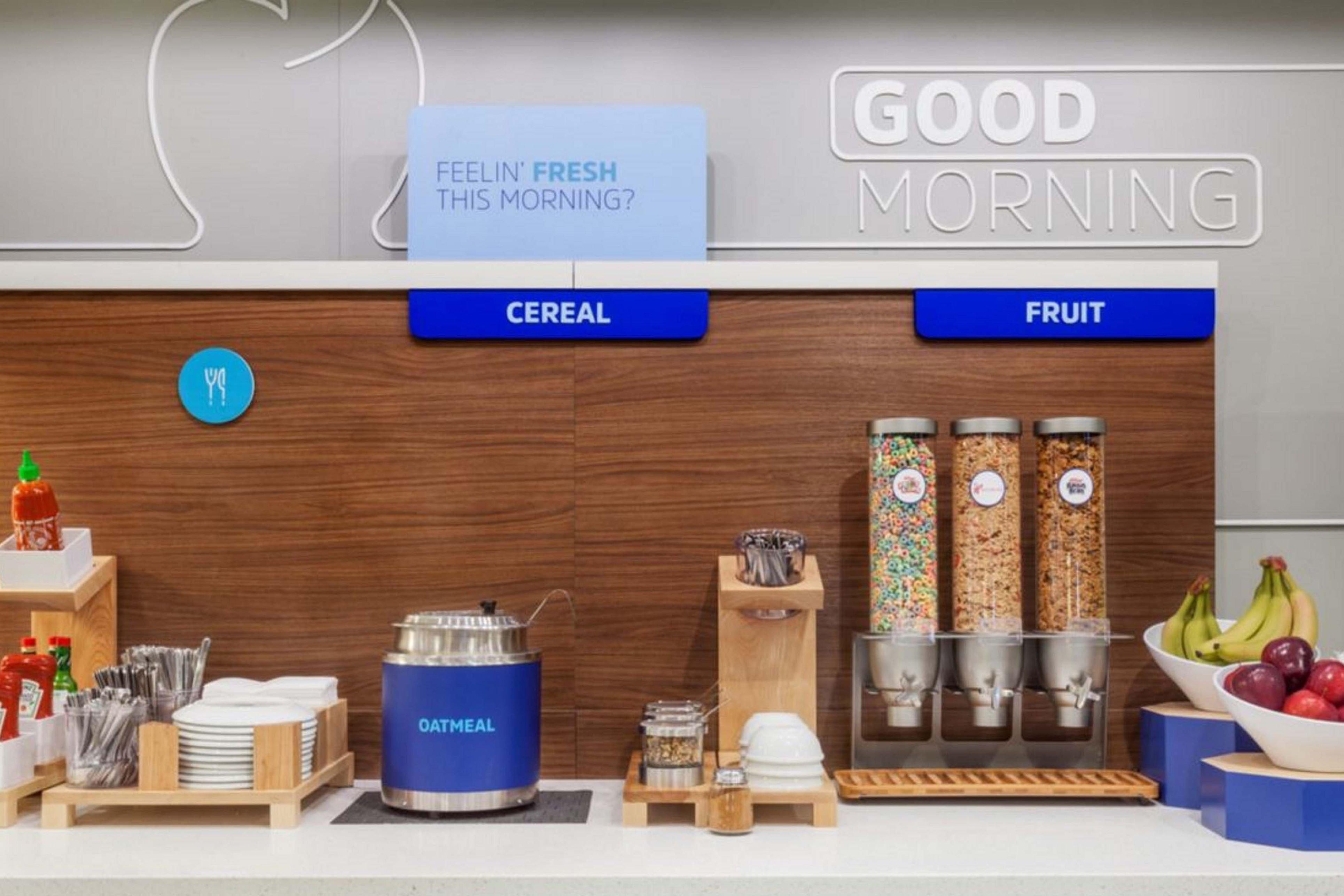 Holiday Inn Express & Suites Wadsworth By Ihg Экстерьер фото